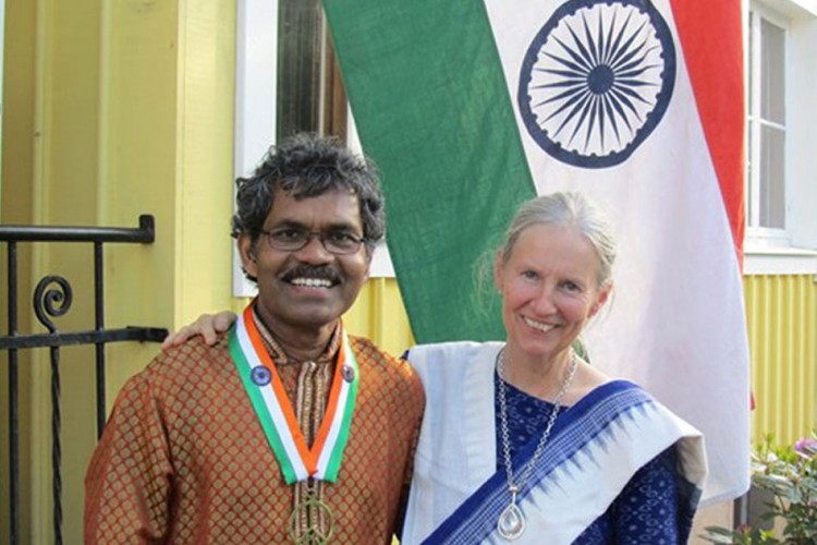 Dr. Pradyumna Kumar Mahanandia rode a cycle from India to all the way across Sweden just to meet his wife, Charlotte Von Schedvin. Sounds impossible right? But he did it and how.
