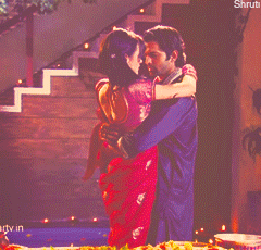 pre-wedding film is a must