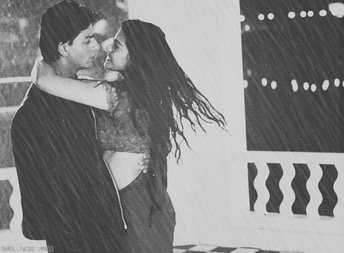 pre-wedding film is a must