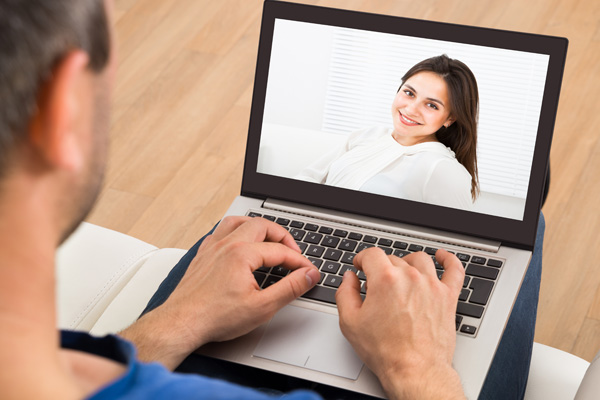 signs of jealous possessive boyfriend dating social networking