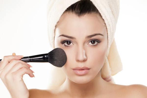 secret makeup mistakes can make you grow old5