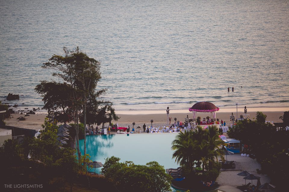 archana vijaya dheeraj puri beach wedding Thailand