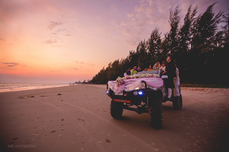 archana vijaya dheeraj puri beach wedding Thailand