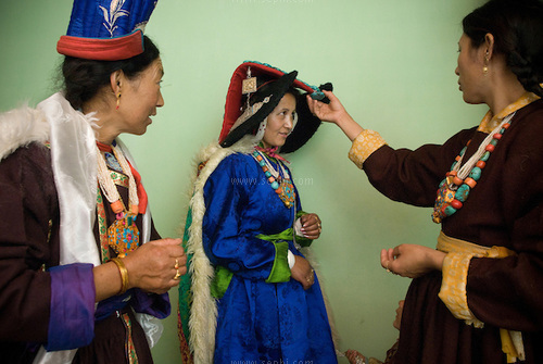 ethnic ladakhi buddhist bridal look details- BollwyoodShaadis