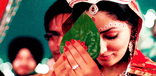 wedding day funny moments gifs- bollywoodshaadis