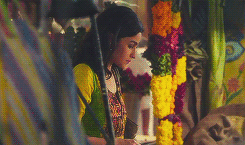 wedding day funny moments gifs- bollywoodshaadis