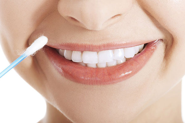 beauty uses of q tips eye makeup