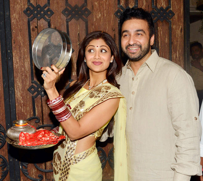 Poonam Preet Dons A Traditional Red Saree For Her First Karwa Chauth, Poses  With Her Hubby