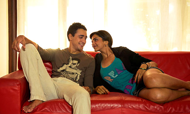 Image: Break Ke Baad