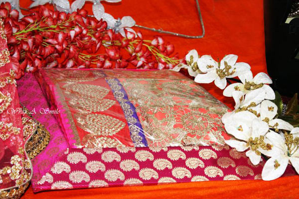 unique ways to use flowers for wedding decor