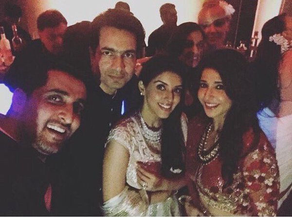 asin and rahul sharma wedding reception
