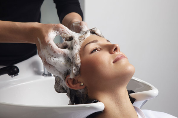 Tips to take care of straight hair 