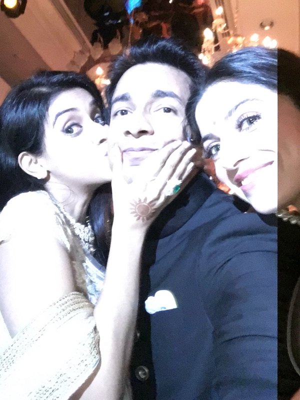 asin and rahul sharma wedding reception