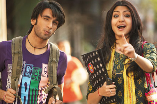 9 things a maid of honour should do to keep herself cam during a wedding band baaja baaraat anushka sharma ranveer singh