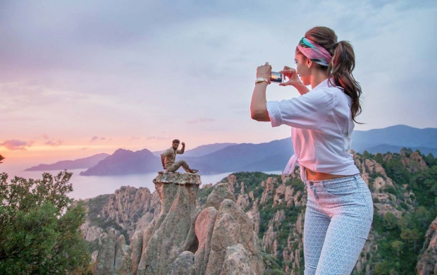 Funny Reasons Why Girls Wish To Get Married