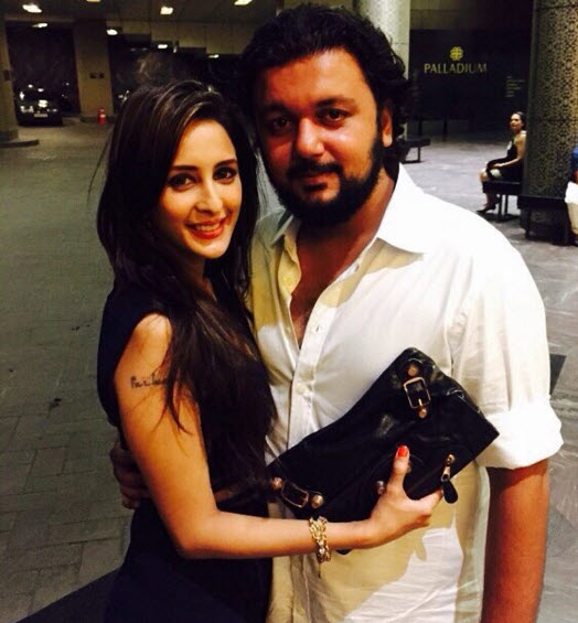 television actor chahatt khanna pregnant