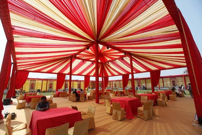 This Gujarati Businessman Is Organising Mass Wedding For His '100 Daughters' Mass Over His Son!