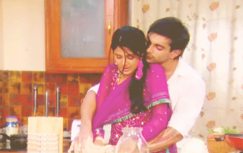 9 Ways Your Husband Is Better Than Any Fairytale Prince Charming