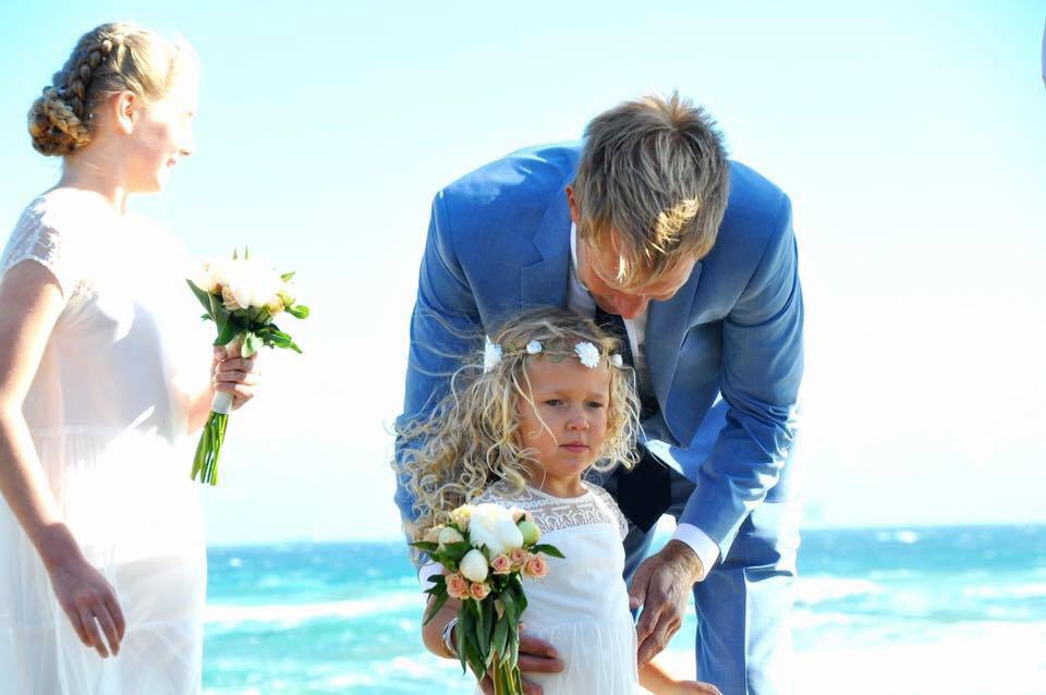 Mother tracks down her sperm donor and marries him