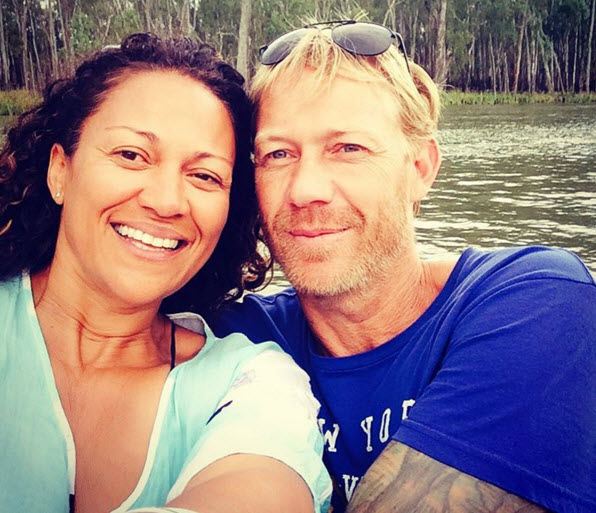 Mother tracks down her sperm donor and marries him