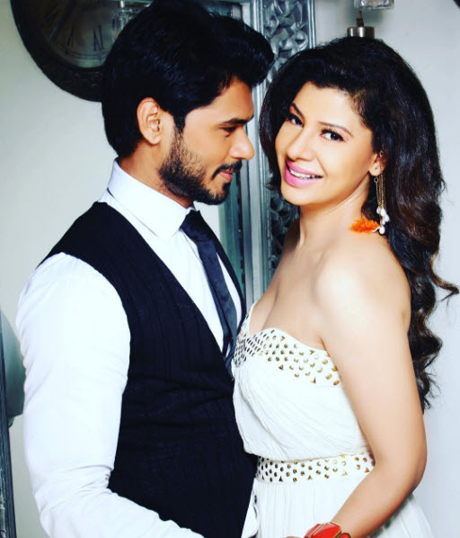 Sambhavna Seth and Avinash Dwivedi