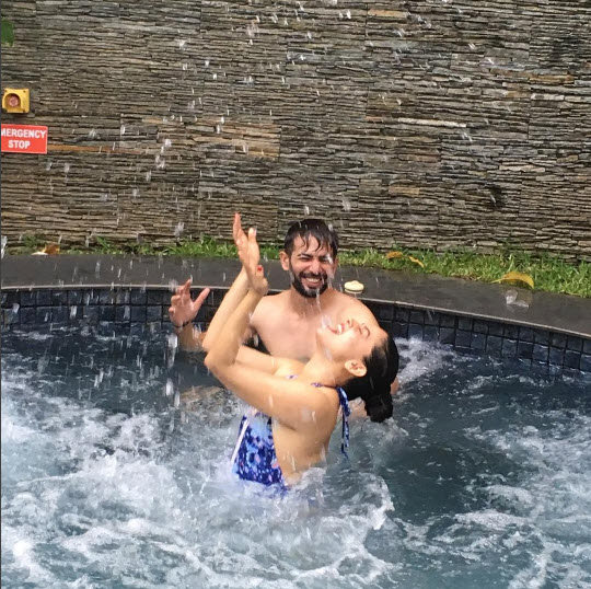 Jay Bhanushali And Mahhi Vij vacation Image / Instagram