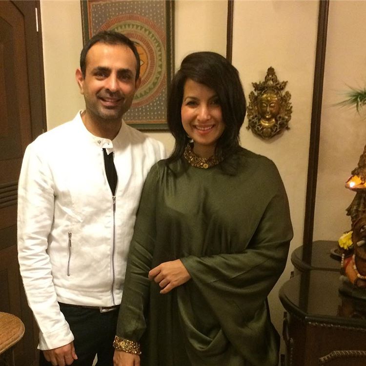 Shraddha Nigam husband Mayank Anand