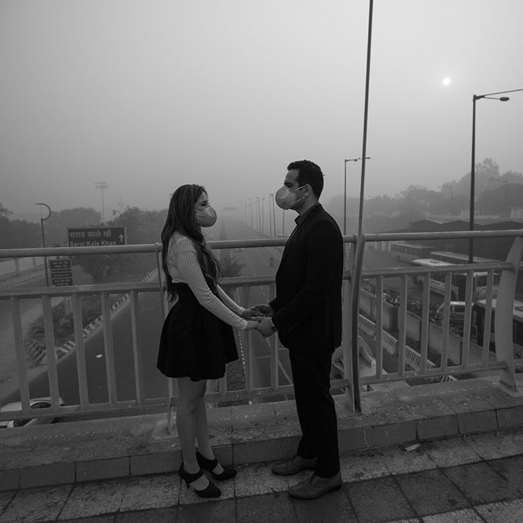 Delhi Pollution Pre-Wedding Photo Shoot