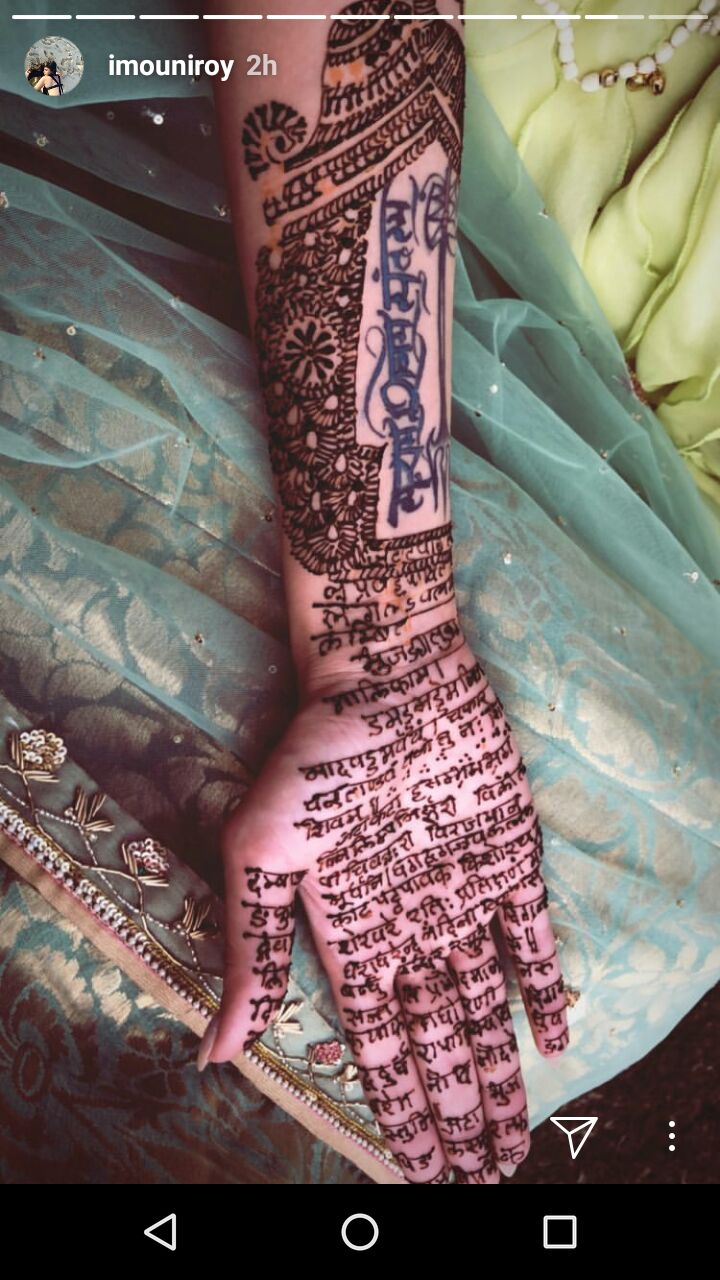 Aashka mehendi ceremony