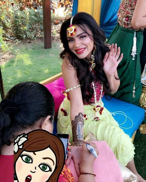 Aashka mehendi ceremony