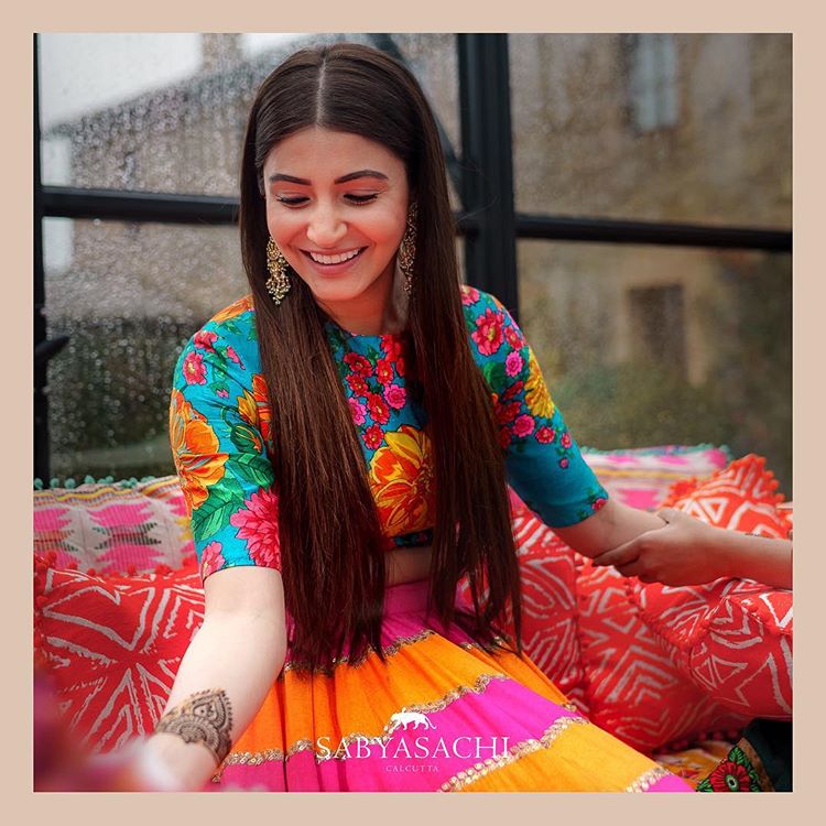Anushka Bridal Look By Sabyasachi