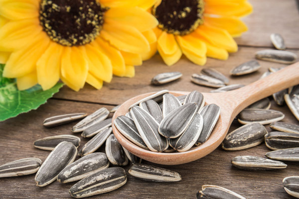 Get Rid Of Dandruff Naturally