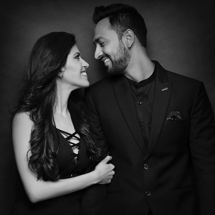 Krunal Pandya Pankhuri Sharma