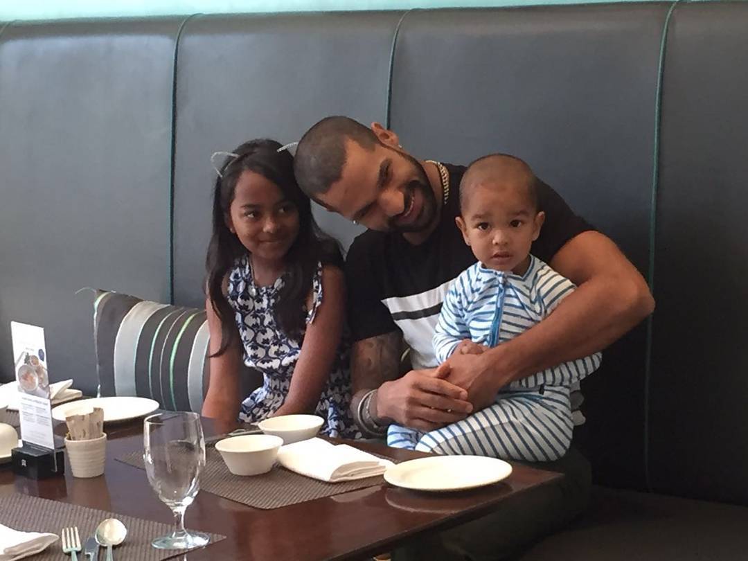 Shikhar Dhawan with his kids
