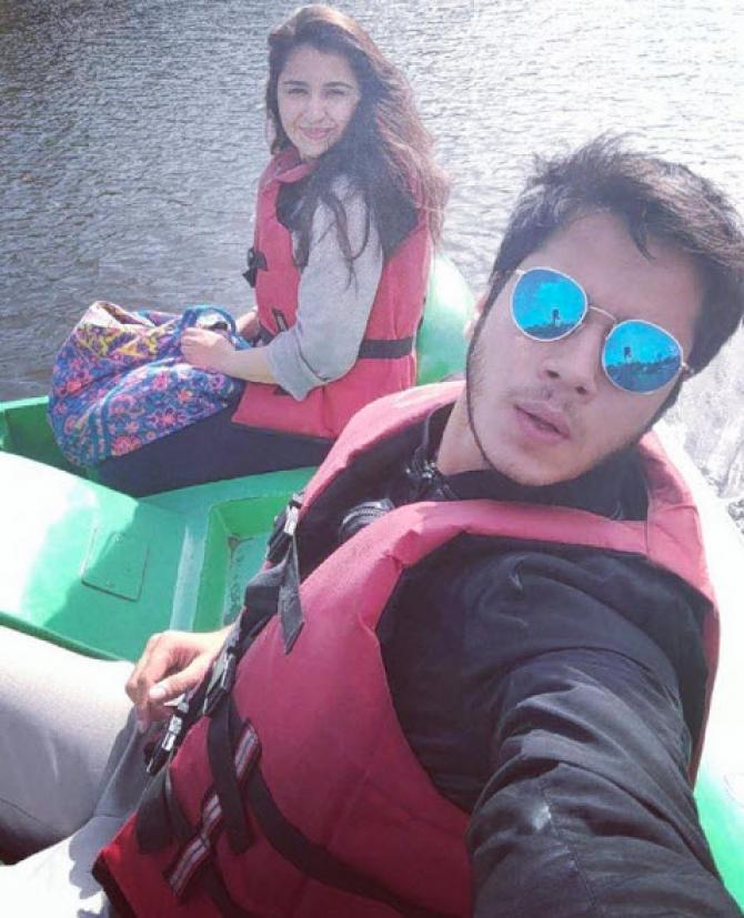 anshuman malhotra sanaya ptihawalla