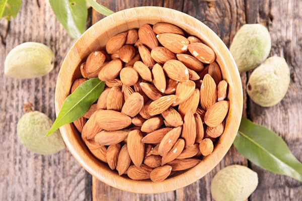 almonds beauty benefits