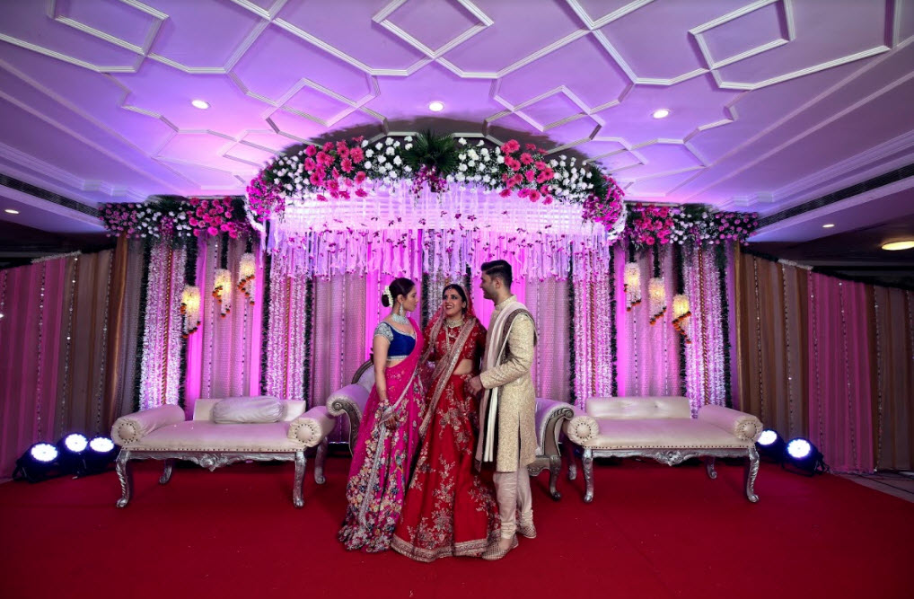 Tamannah Bhatia with her brother and bhabhi