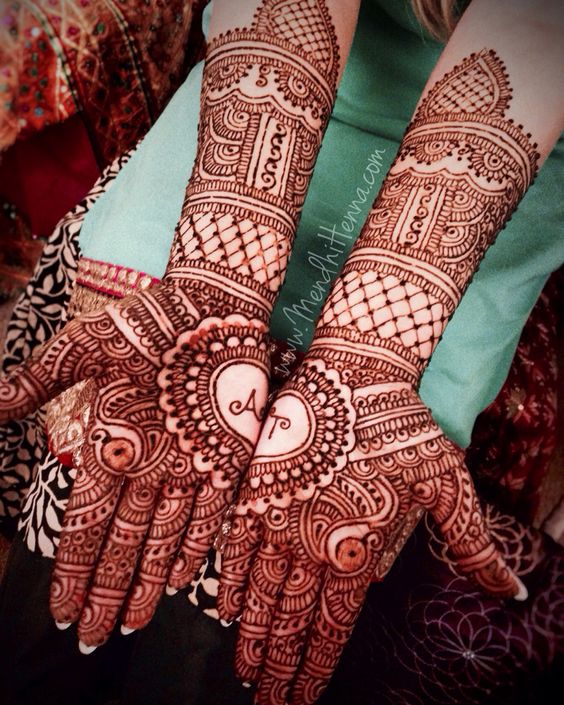 Discover 170+ mehndi designs with husband name