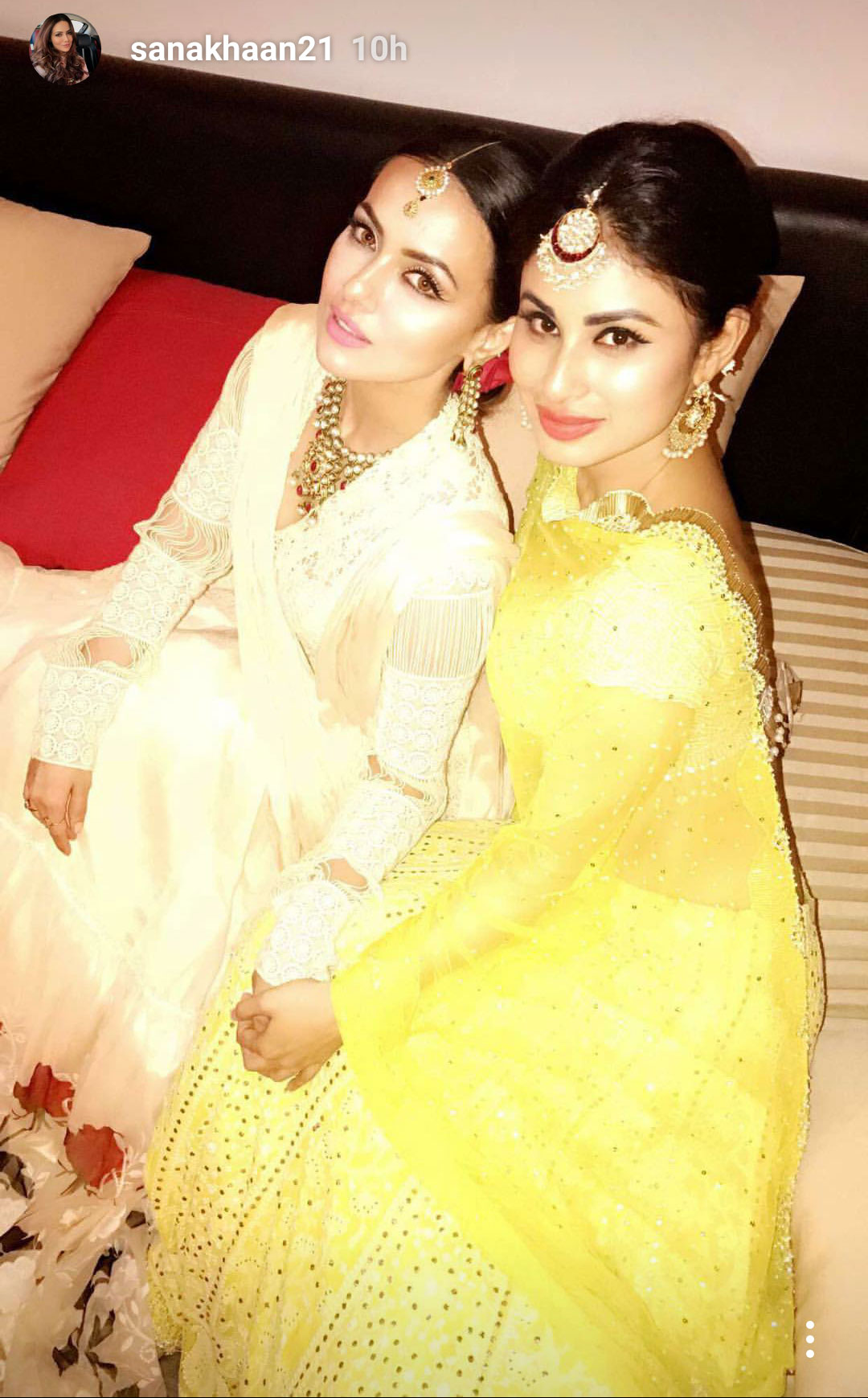 Aashka Goradia and Brent Goble engagement