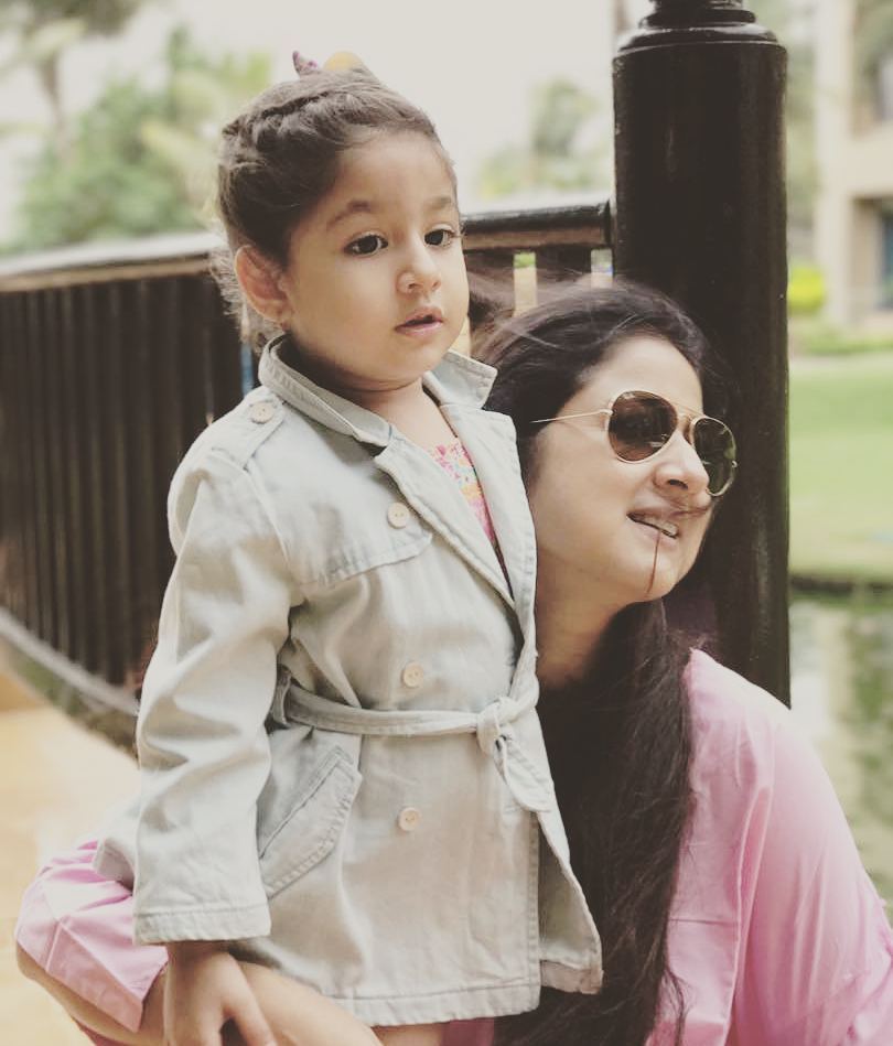 Keerti Kelkar Instagram