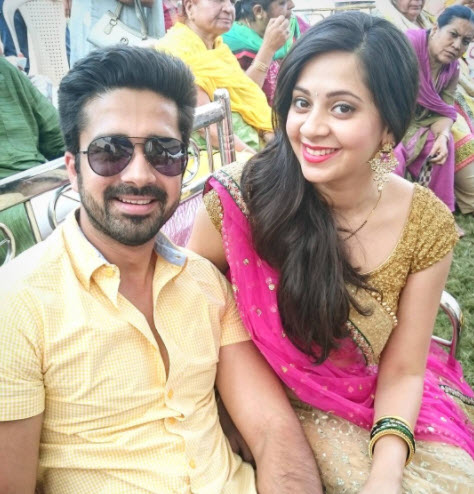 Avinash Sachdeva and Shalmali Desai