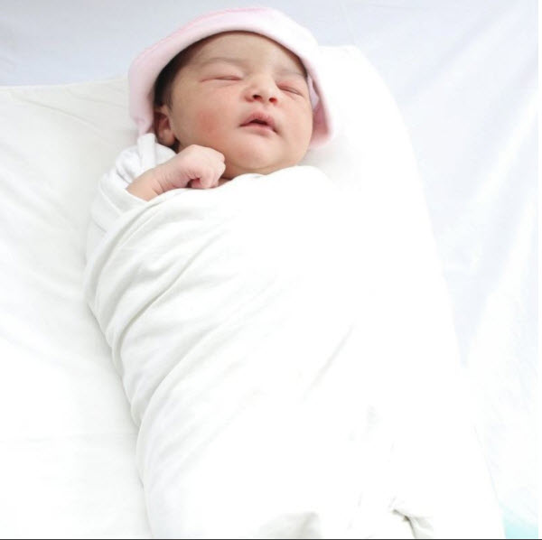 Durjoy Datta daughter Rayna