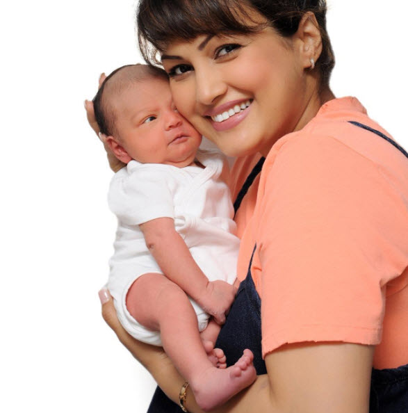 Nisha Rawal with son Kavish