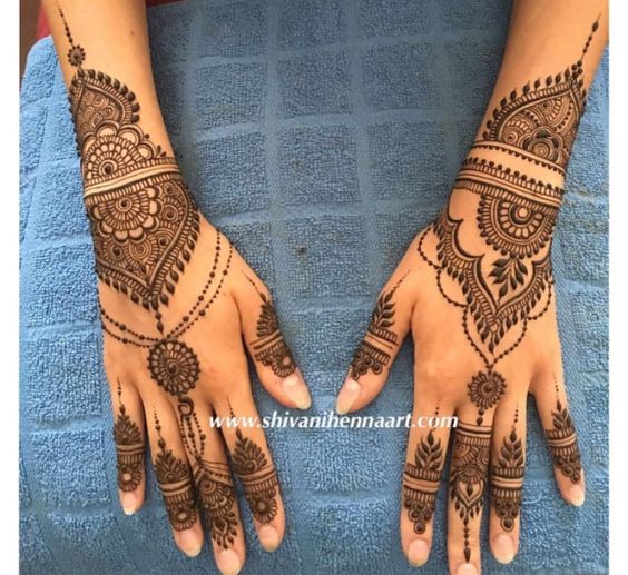 bracelet mehendi designs