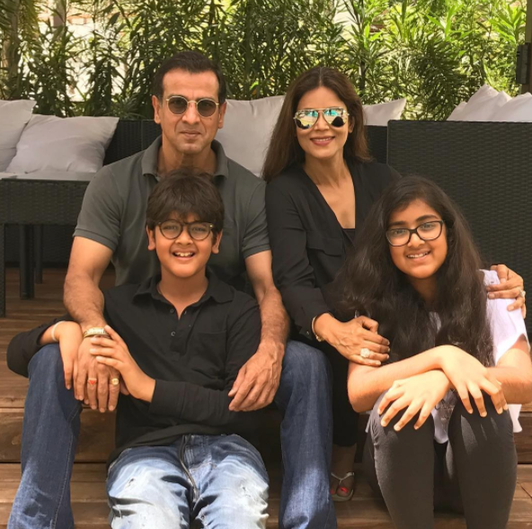 ronit roy family