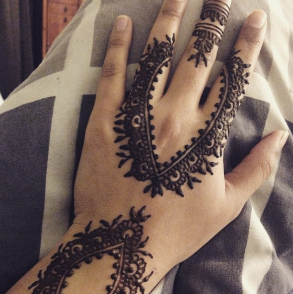 arch mehendi designs