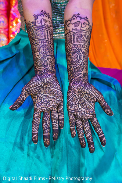 heavy mehendi designs