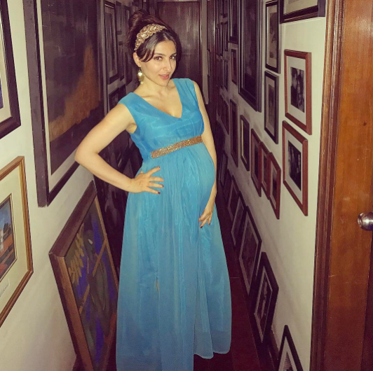 Soha ali khan pregnancy fashion