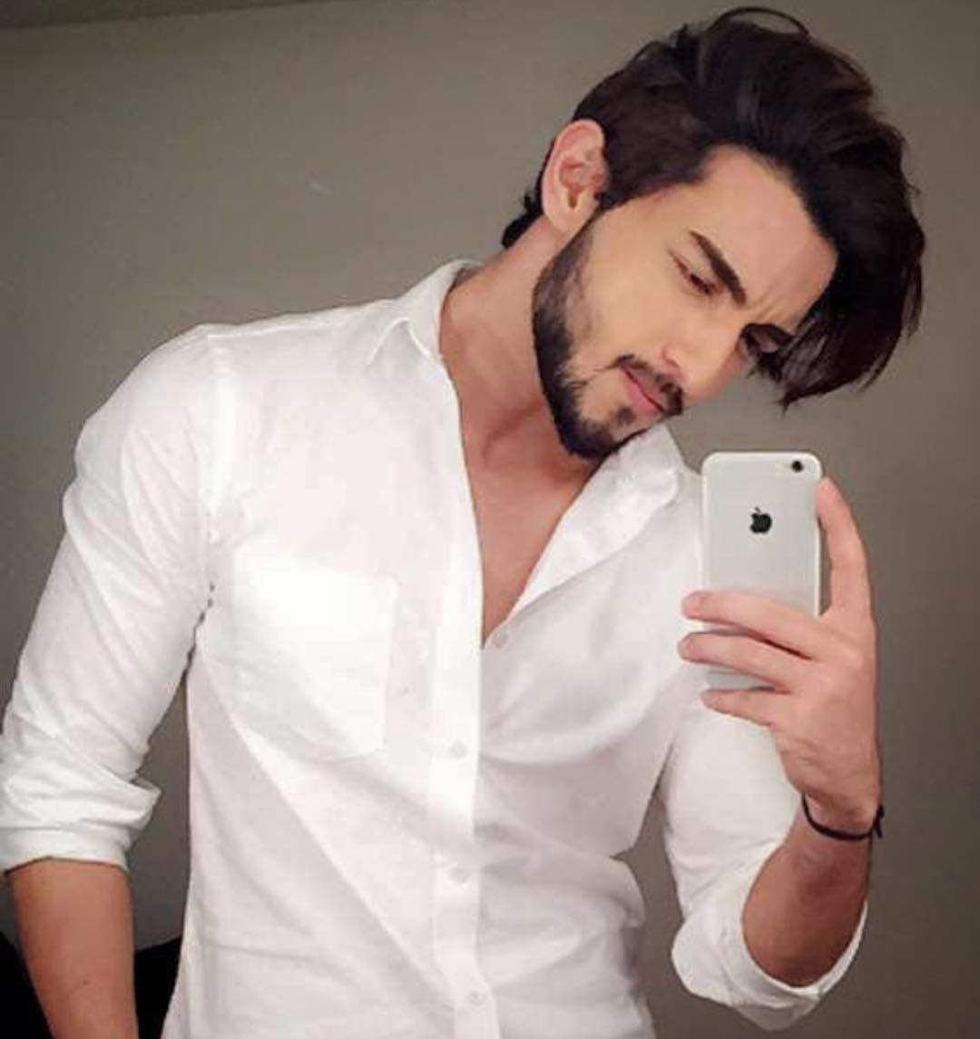 Karanvir Bohra Wife Teejay Sidhu Calls Him Small Minded