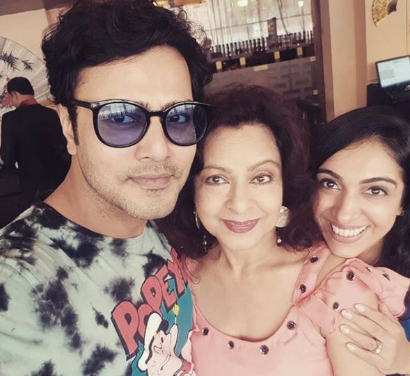 Alekh Sangal and Nazneen Dharamsey and Aruna Sangal